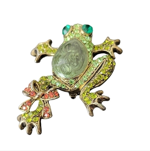 VINTAGE Gold Plated Rhinestone Green Frog Brooch - Picture 2 of 6
